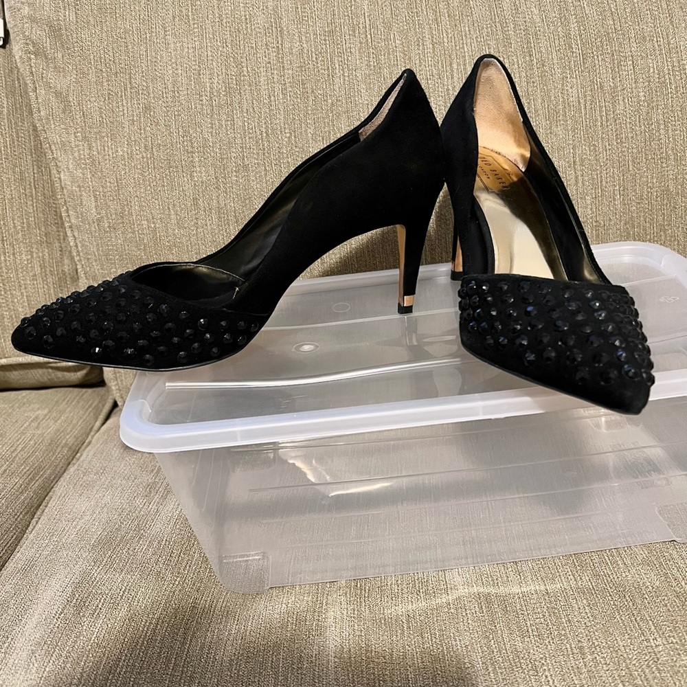 TED BAKER LONDON Black studded heels - Picture 2 of 4